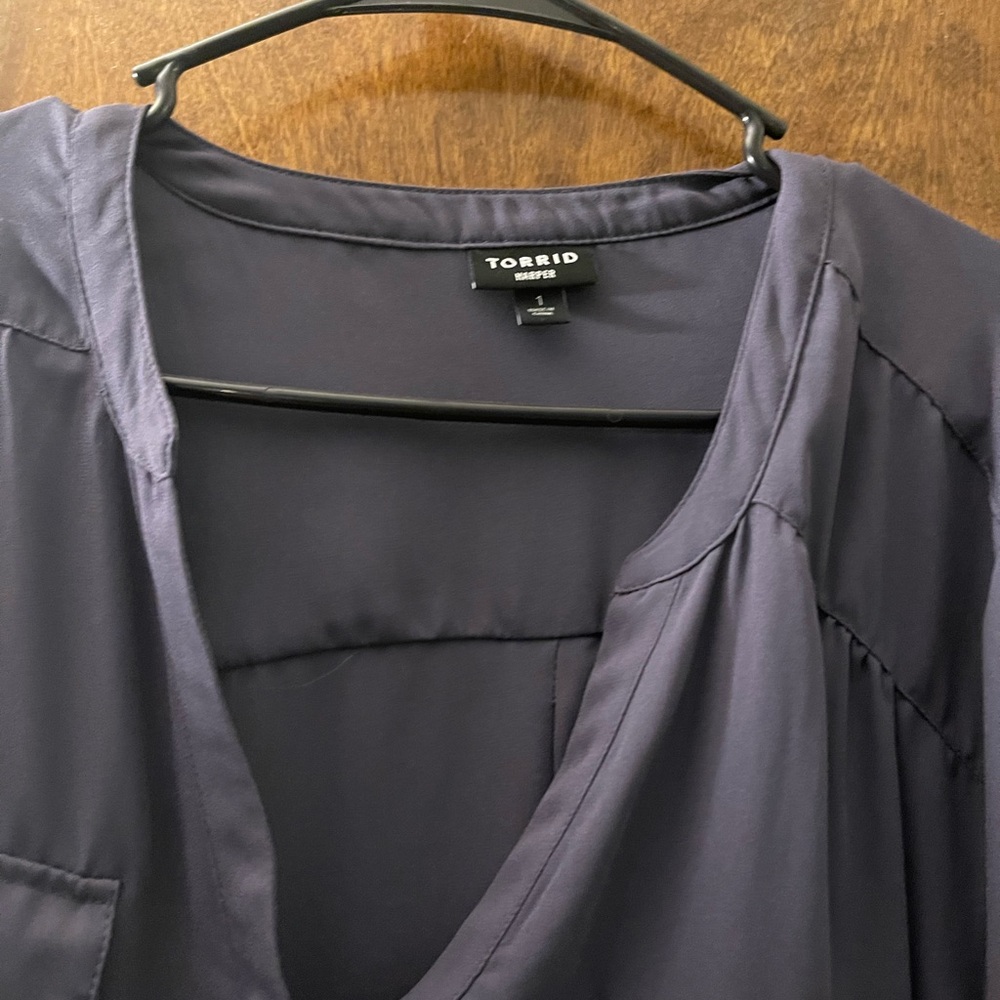 Torrid Georgette blouse gray size 1